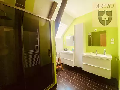 Maison, 198 m²