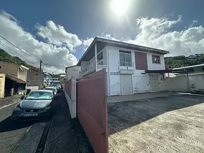 Maison, 204 m²