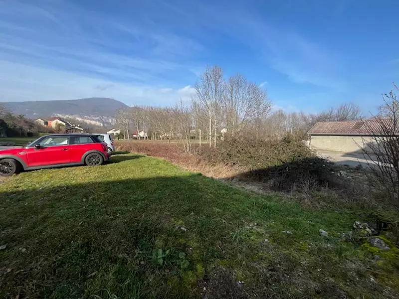 Terrain, 4 299 m²