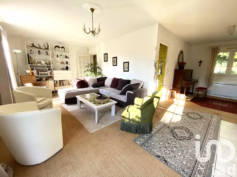 Maison, 193 m²