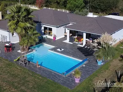Maison, 195 m²