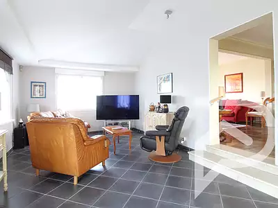 Maison, 167 m²