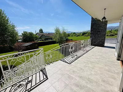 Maison, 250 m²