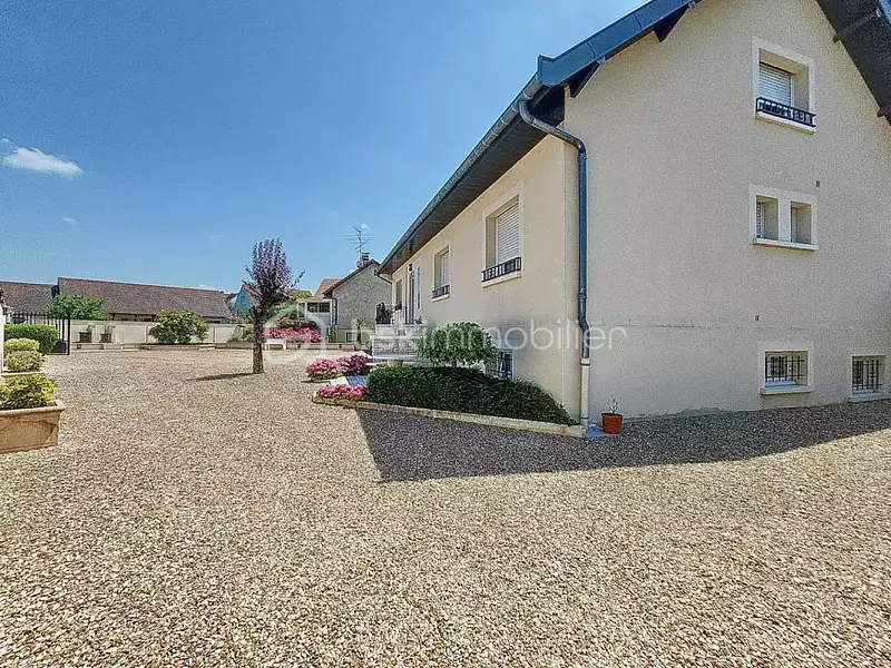 Maison, 208 m²