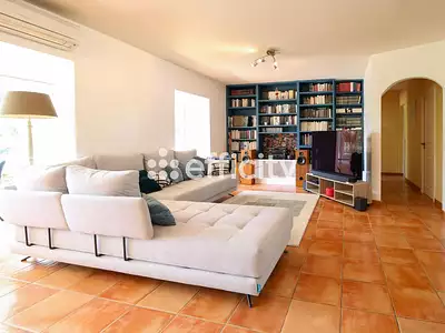 Maison, 205 m²