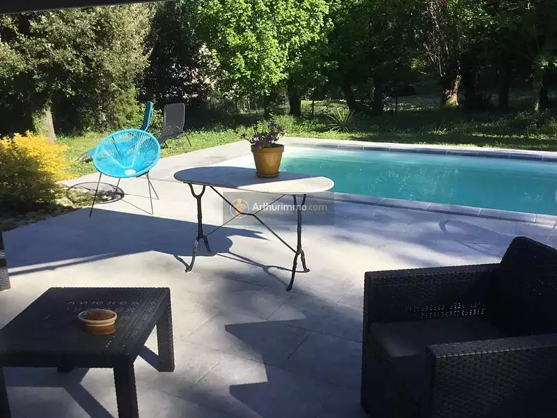 Maison, 146 m²