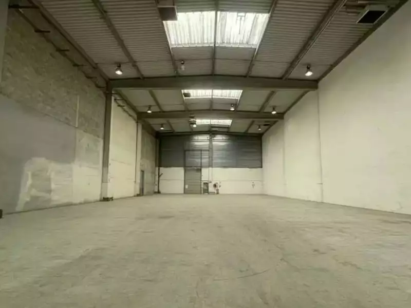 Divers, 1 251 m²