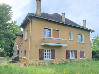 Maison, 220 m²