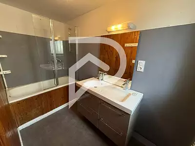 Maison, 180 m²