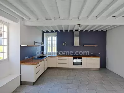 Maison, 213 m²