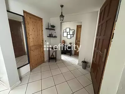 Maison, 153 m²