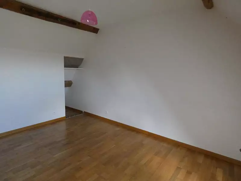 Maison, 210 m²