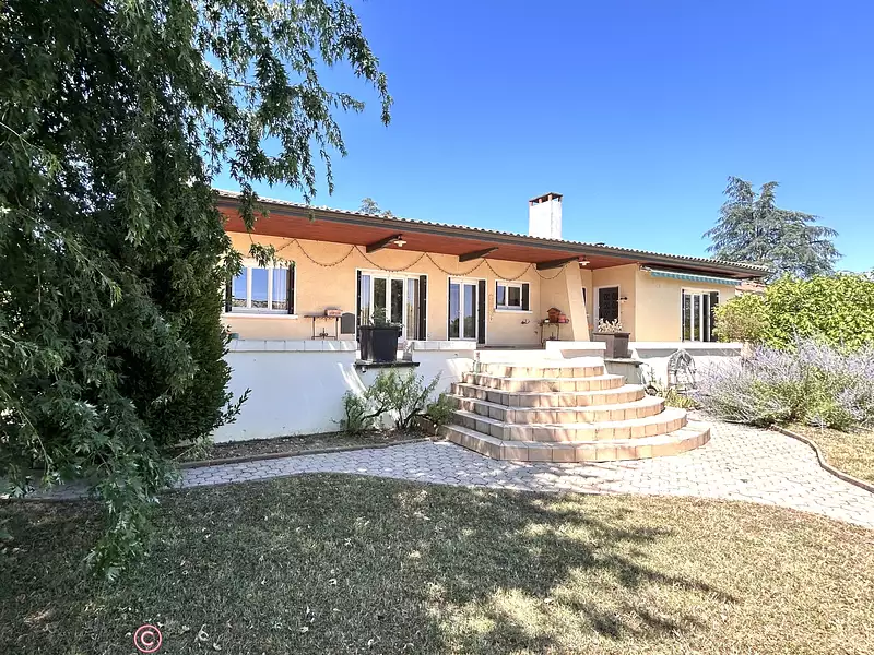 Maison, 205 m²