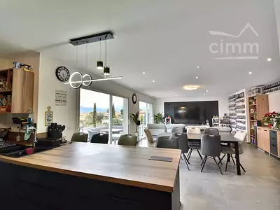 Maison, 161,7 m²