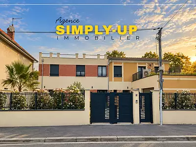 Immeuble, 233,36 m²