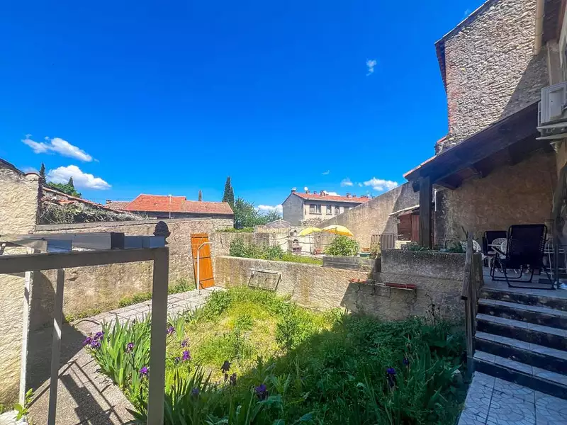 Maison, 106 m²