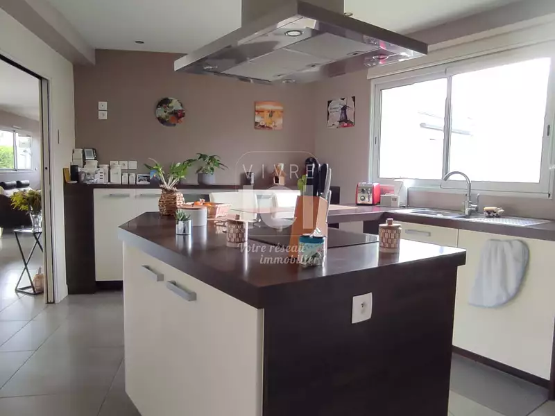 Maison, 143 m²