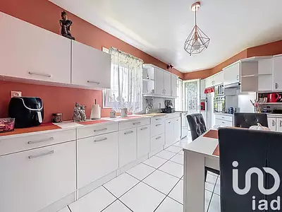 Maison, 192 m²