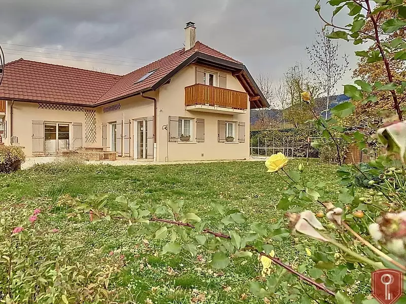 Maison, 210,95 m²