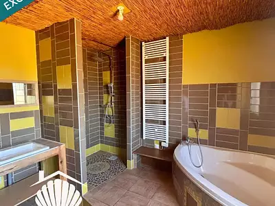 Maison, 151 m²