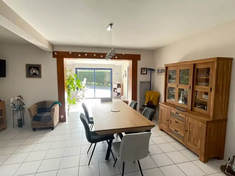 Maison, 143 m²