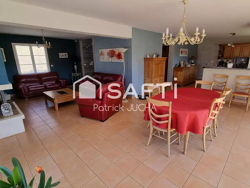 Maison, 134 m²