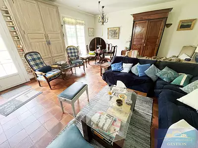 Maison, 190 m²