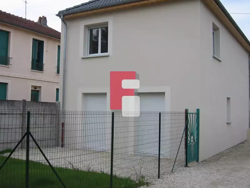 Maison, 83 m²
