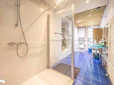 Maison, 210 m²
