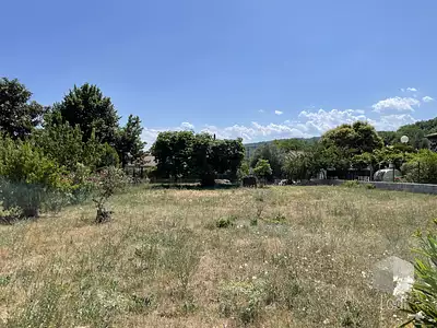 Terrain, 547 m²