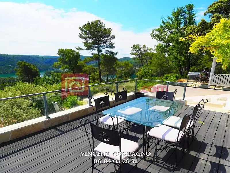 Maison, 230 m²