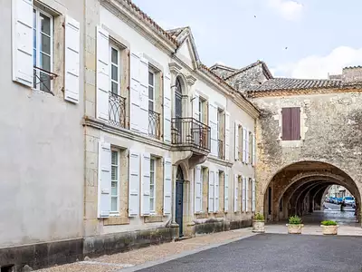 Maison, 330 m²
