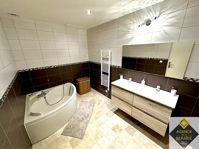 Maison, 107 m²
