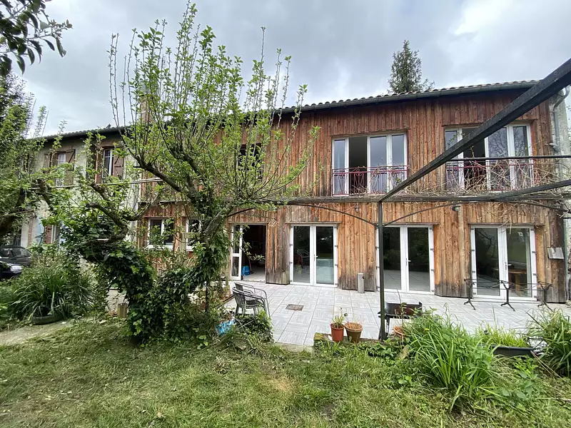 Maison, 380 m²