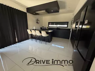 Maison, 140 m²