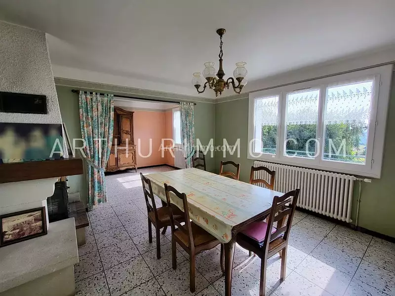 Maison, 98 m²