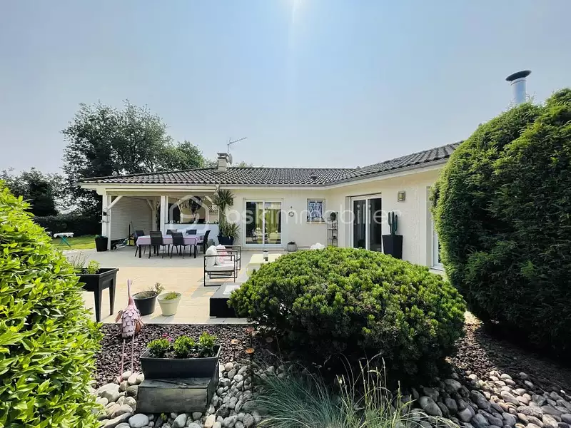 Maison, 229 m²