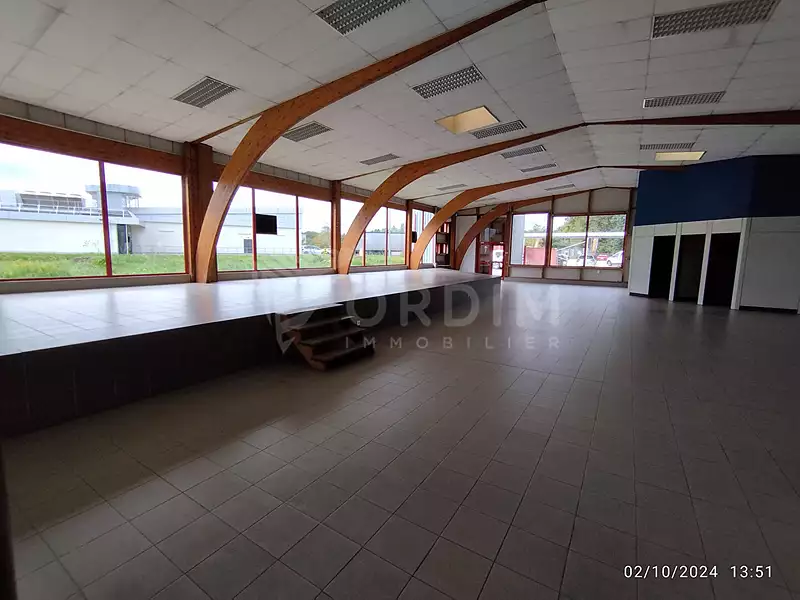 Divers, 900 m²