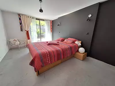 Maison, 280 m²