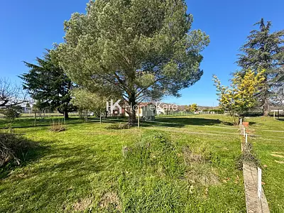 Terrain, 1 200 m²