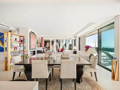 Maison, 560 m²