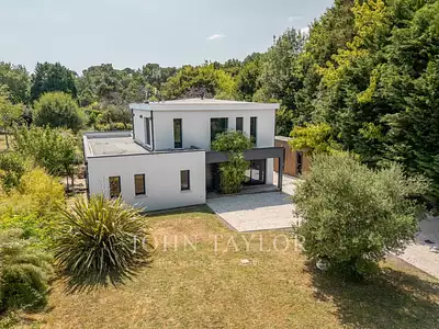 Maison, 229 m²