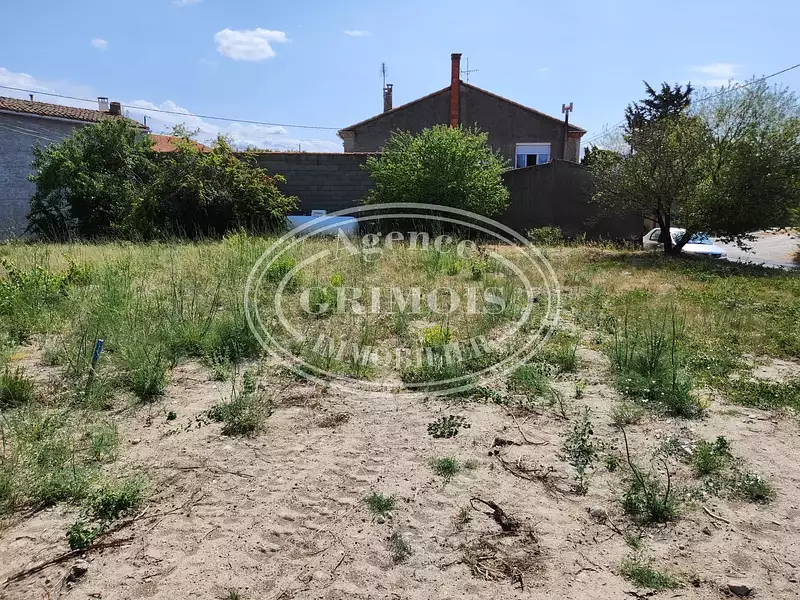 Terrain, 975 m²