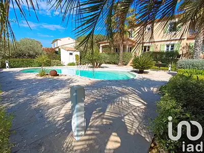 Maison, 170 m²