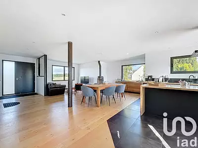 Maison, 233 m²