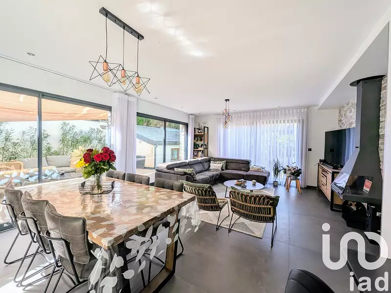 Maison, 122 m²