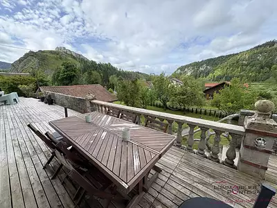 Maison, 280 m²