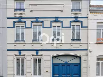 Maison, 230 m²