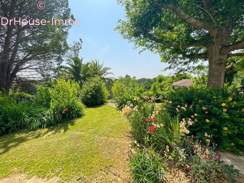 Maison, 180 m²