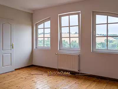 Maison, 243 m²